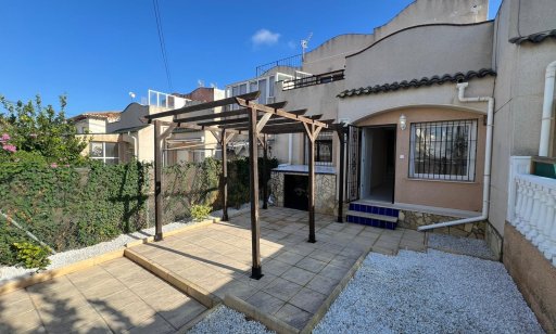 Terraced house / Townhouse - Verkoop - Torrevieja - Lago Jardín II