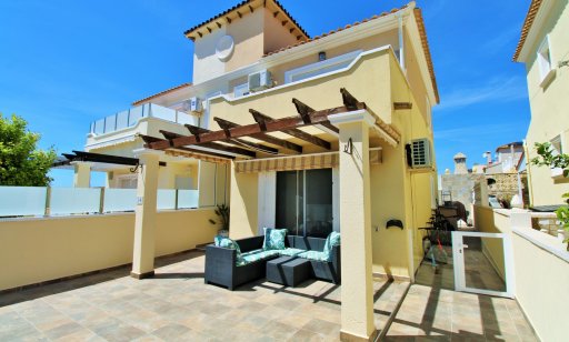 Townhouse - Sale - Villamartín - Villamartín
