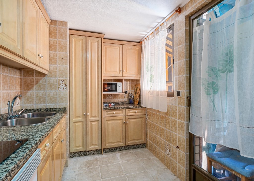 Venta - Apartment - Flat - Arenales del Sol - Segunda linea playa