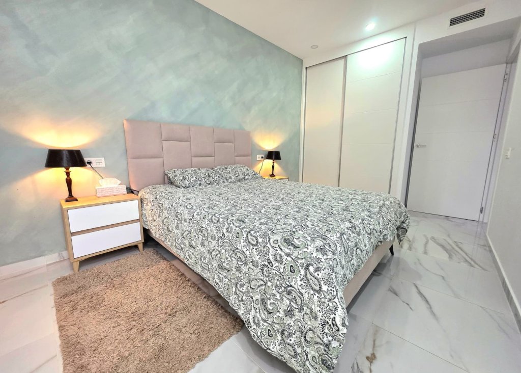 Venta - Apartment - Flat - Torrevieja - Center