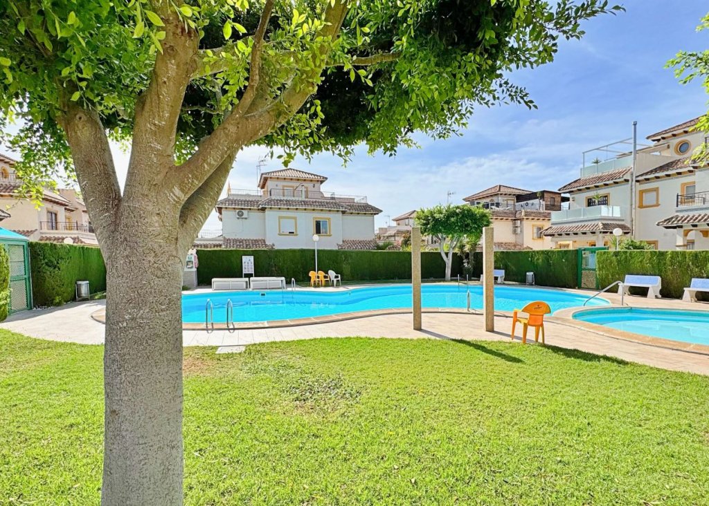 Venta - Bungalow - Orihuela Costa - La Campana