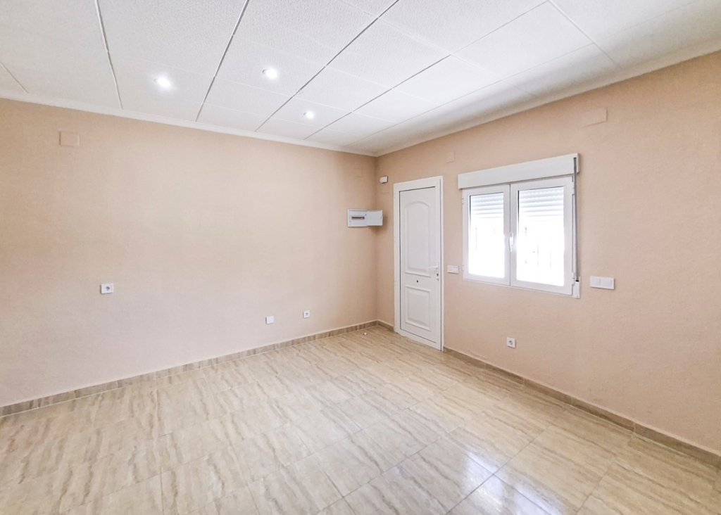 Venta - Bungalow - San Fulgencio - Urb. La Marina