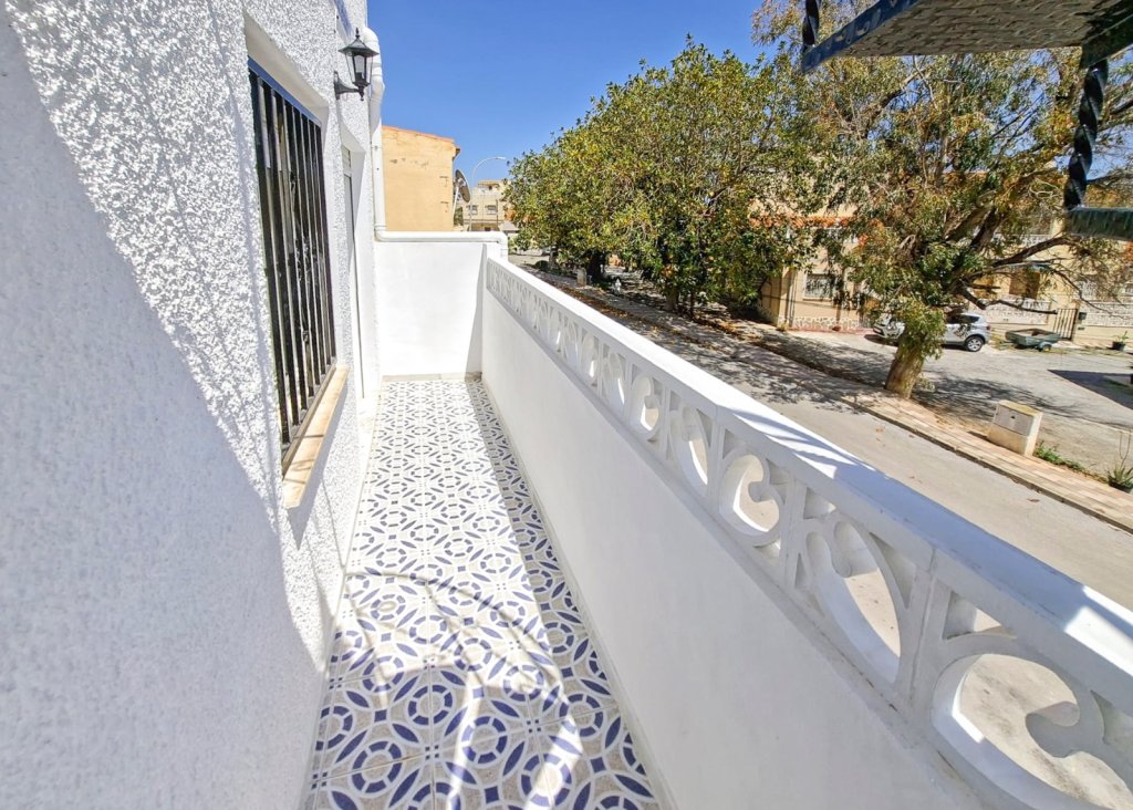 Venta - Bungalow - San Fulgencio - Urb. La Marina