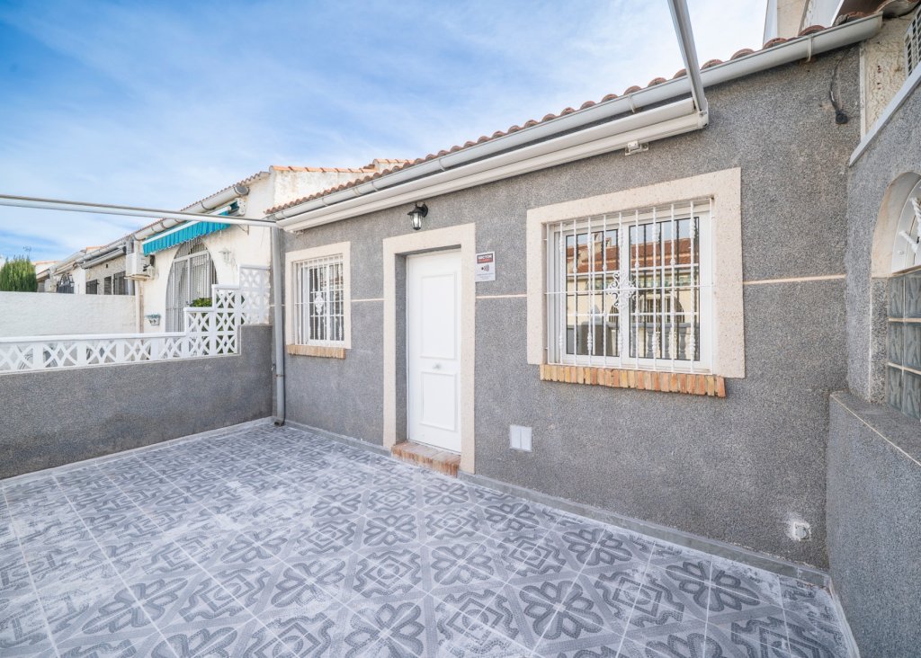 Venta - Bungalow - Torrevieja - El chaparral