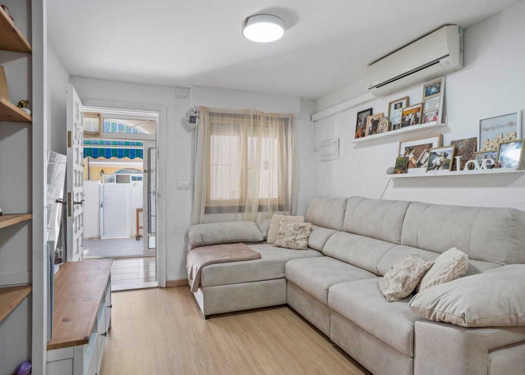 Venta - Bungalow - Torrevieja - La Siesta