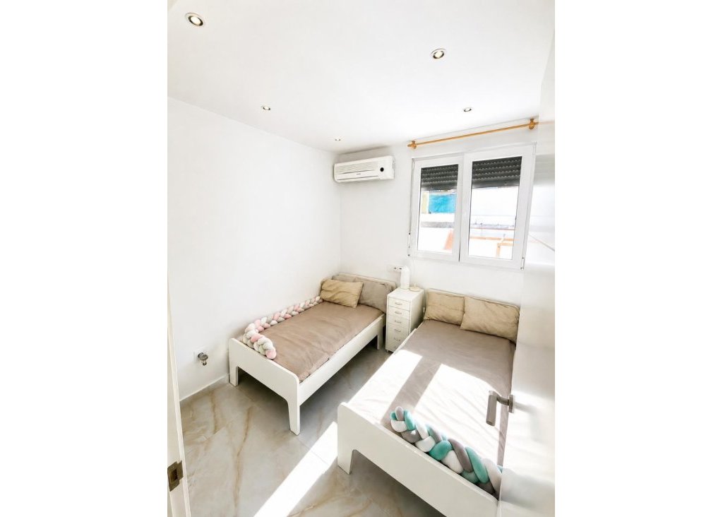 Venta - Bungalow - Torrevieja - Los Balcones