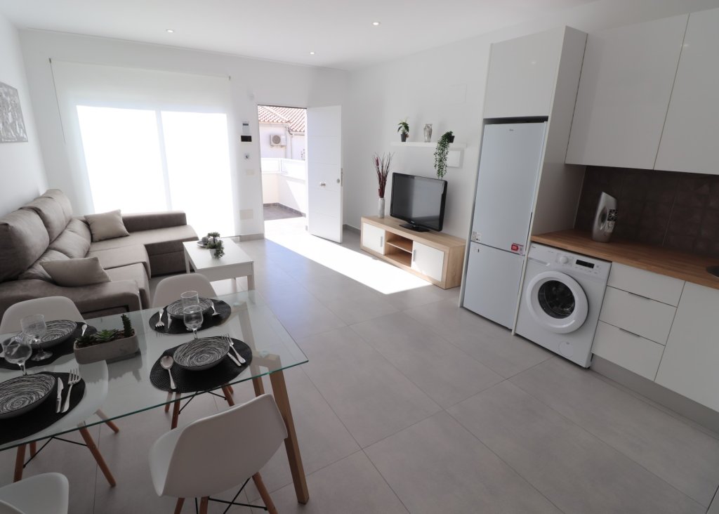 Venta - Bungalow - Torrevieja - San Luis