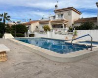 Venta - Chalet - Algorfa - La Finca Golf Resort