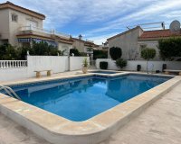 Venta - Chalet - Algorfa - La Finca Golf Resort