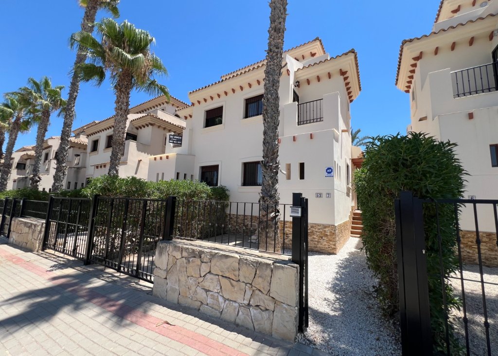 Venta - Chalet - Algorfa - La Finca Golf Resort