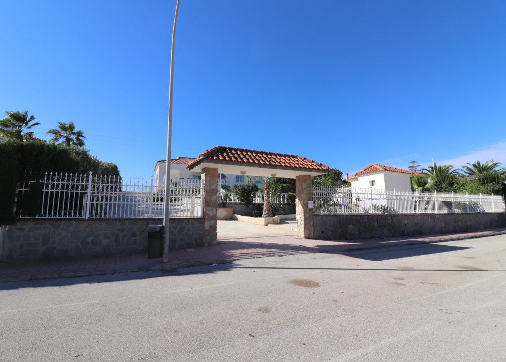 Venta - Chalet - Algorfa - Lomas de La Juliana