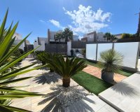 Venta - Chalet - Algorfa
