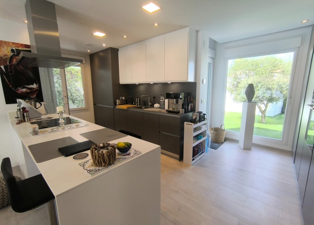 Venta - Chalet - Algorfa