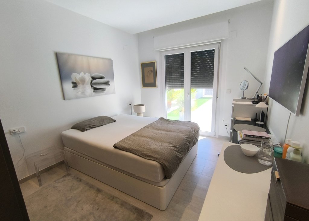 Venta - Chalet - Algorfa