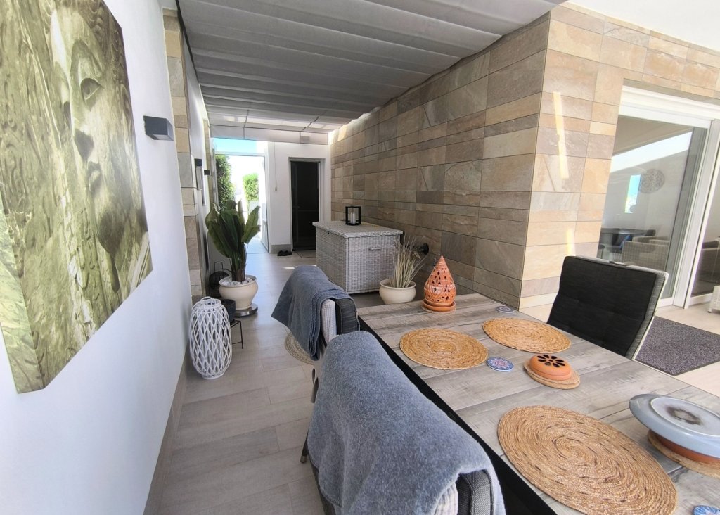 Venta - Chalet - Algorfa