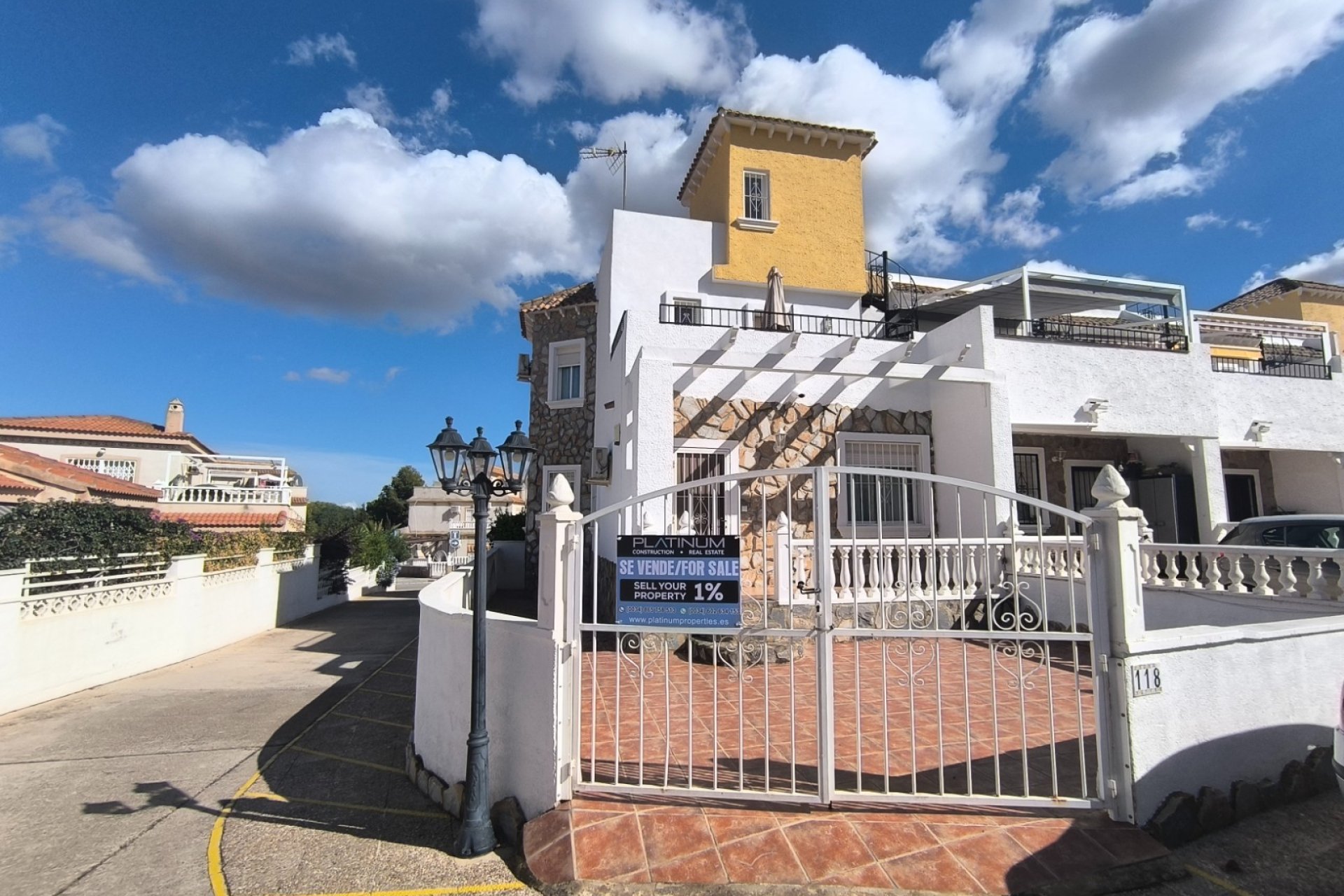 Venta - Chalet - Algorfa