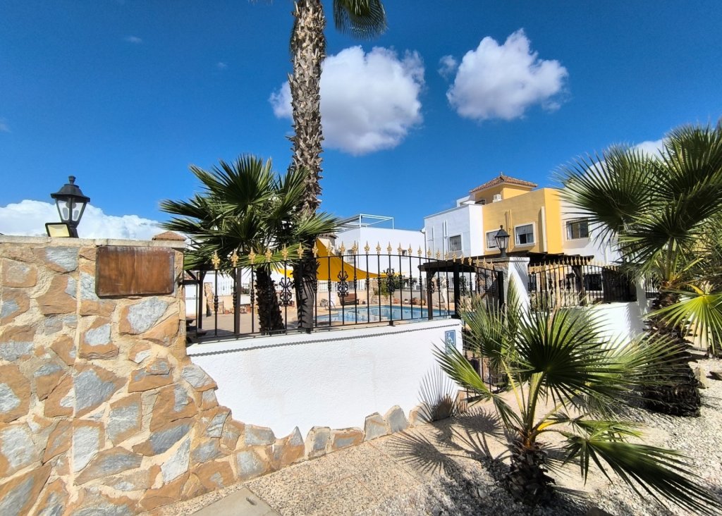Venta - Chalet - Algorfa