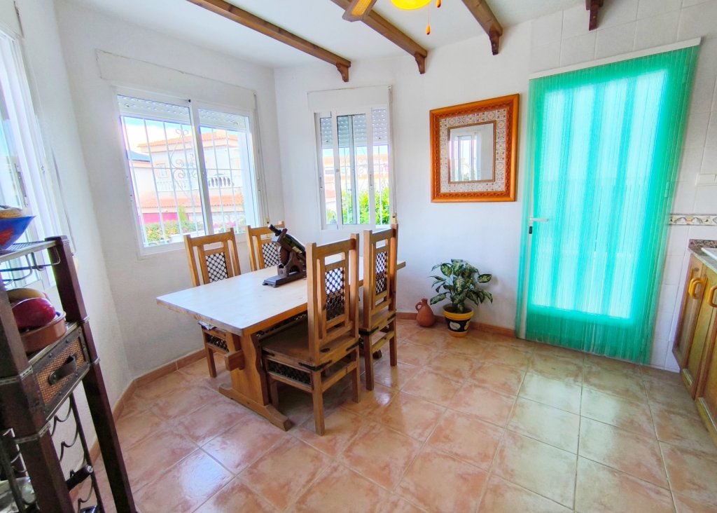 Venta - Chalet - Algorfa