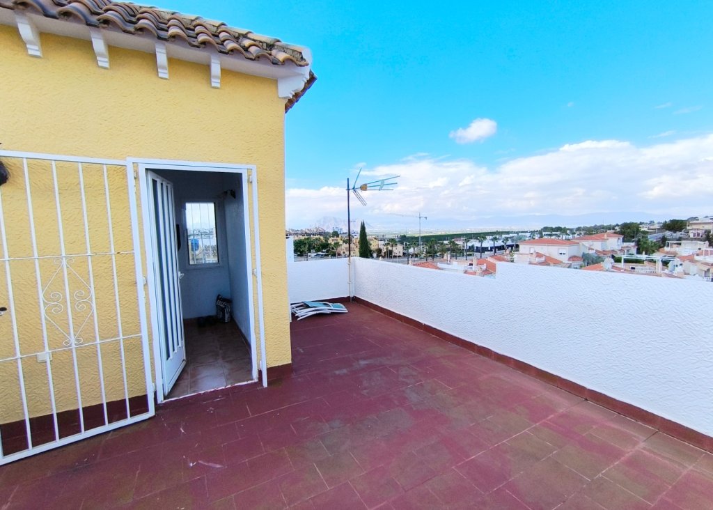 Venta - Chalet - Algorfa