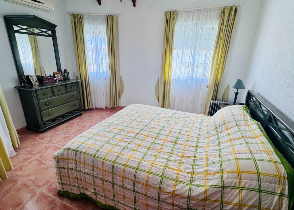 Venta - Chalet - Algorfa