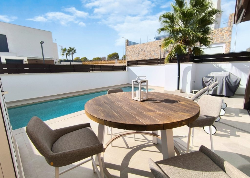 Venta - Chalet - Algorfa