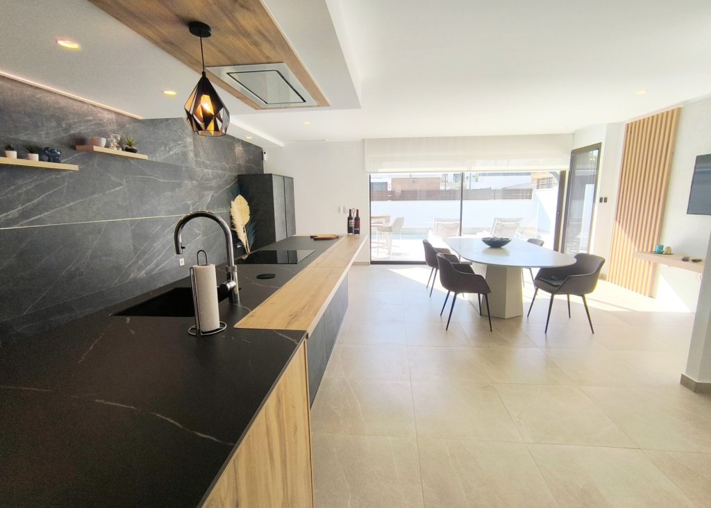 Venta - Chalet - Algorfa