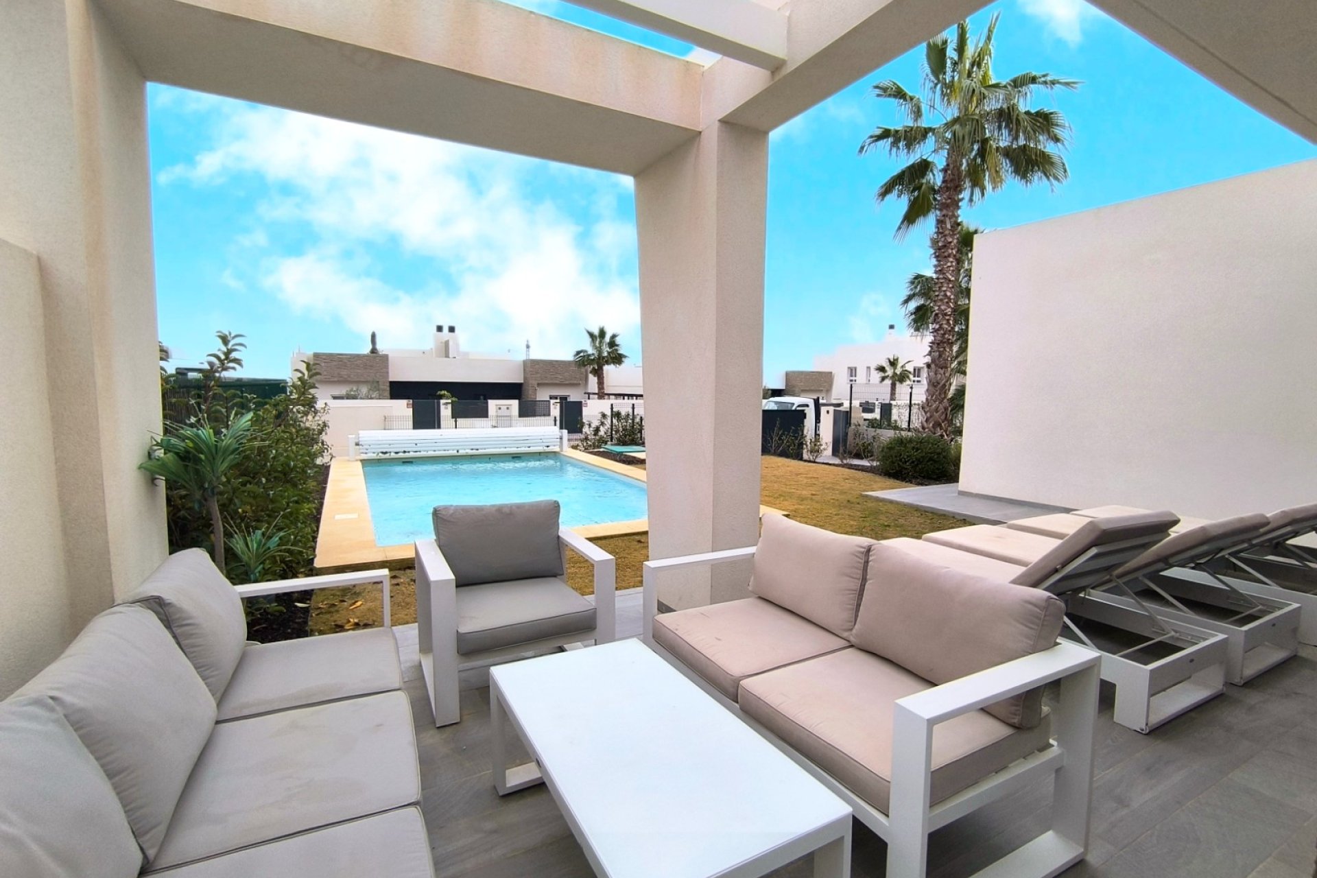 Venta - Chalet - Algorfa