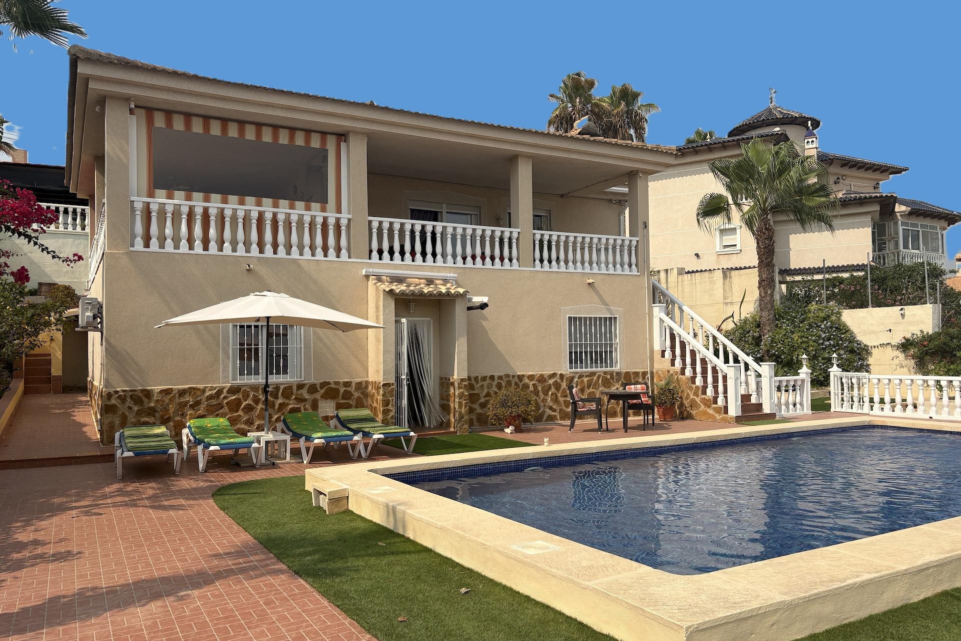 Venta - Chalet - Algorfa