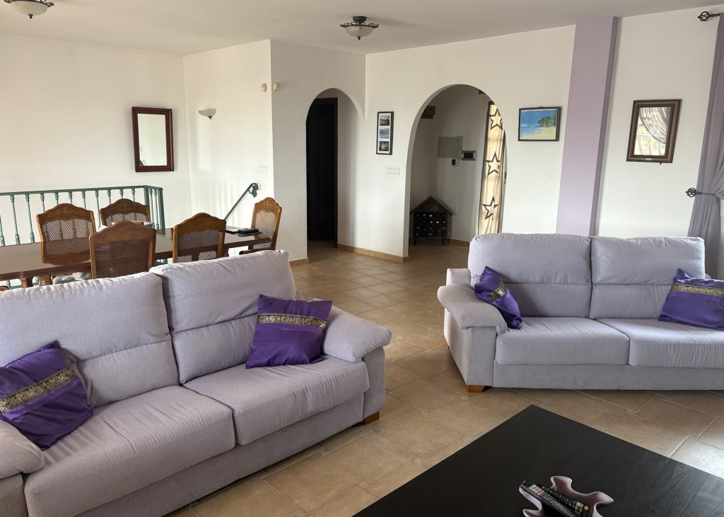 Venta - Chalet - Algorfa