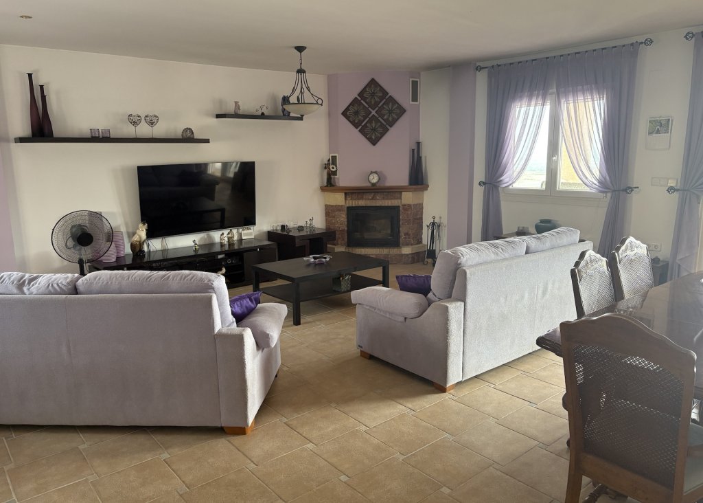 Venta - Chalet - Algorfa