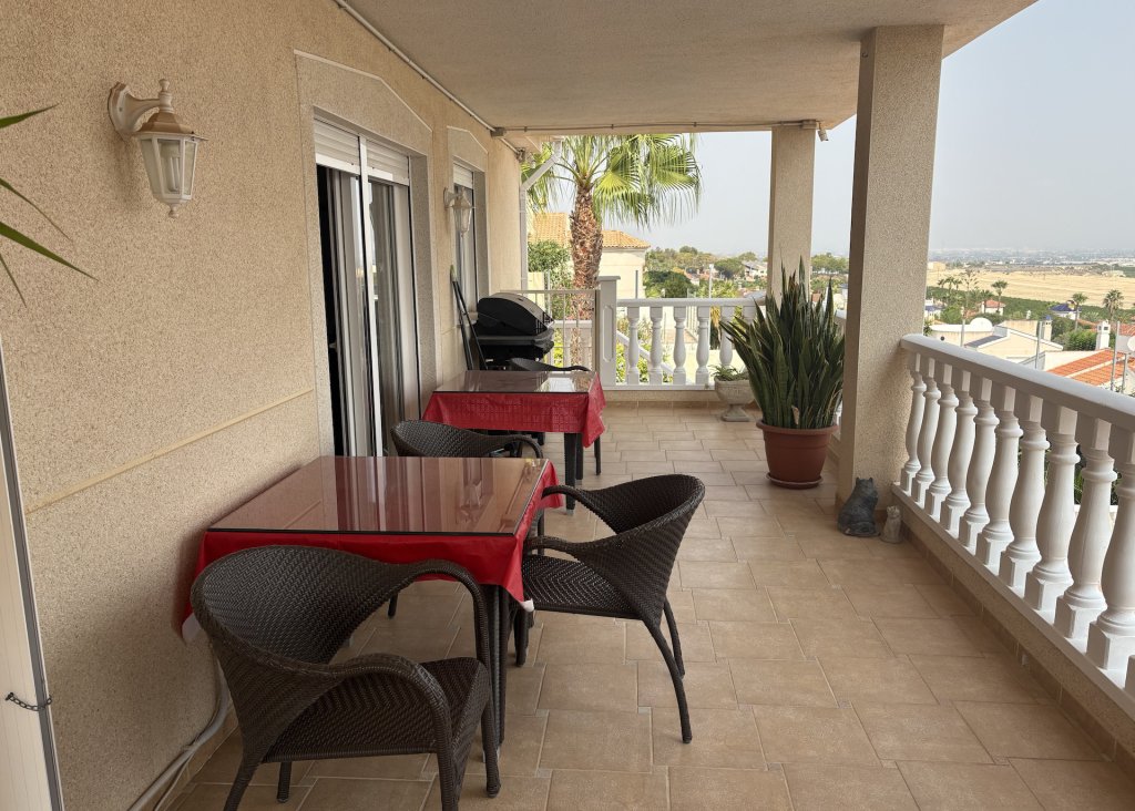 Venta - Chalet - Algorfa