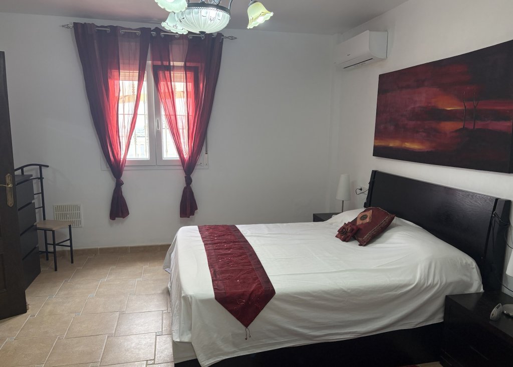 Venta - Chalet - Algorfa
