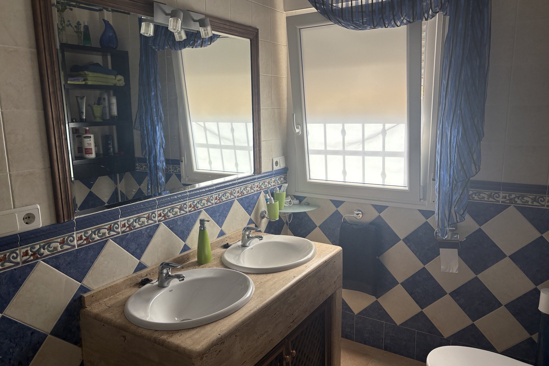 Venta - Chalet - Algorfa