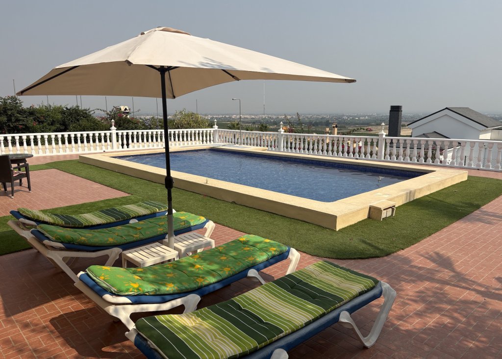 Venta - Chalet - Algorfa