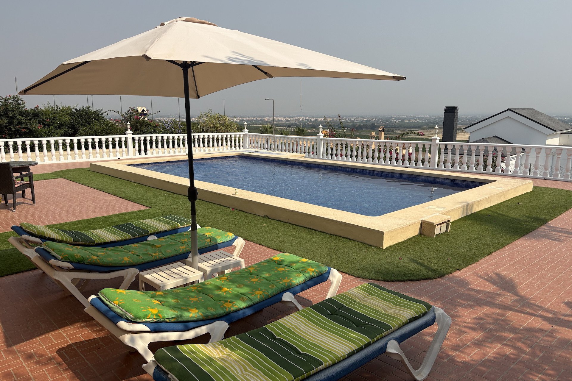 Venta - Chalet - Algorfa