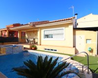 Venta - Chalet - Almoradi - El Saladar