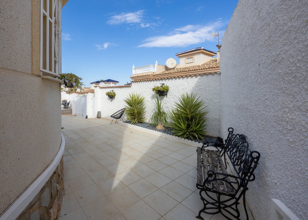 Venta - Chalet - Benijófar - Benimar