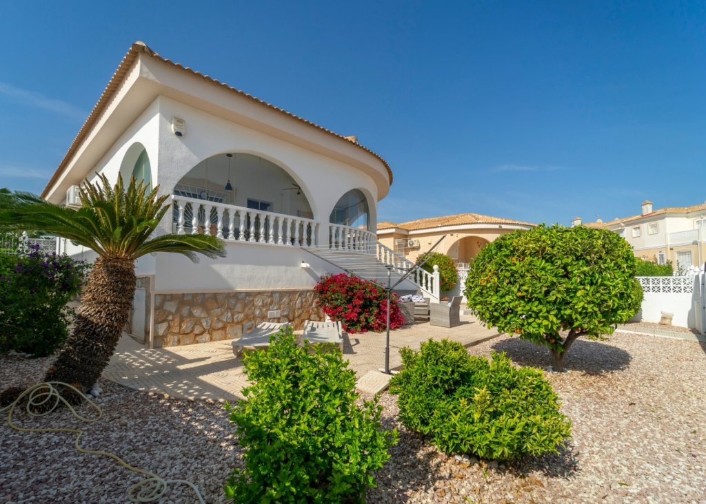 Venta - Chalet - Benijofar - Monte Azul
