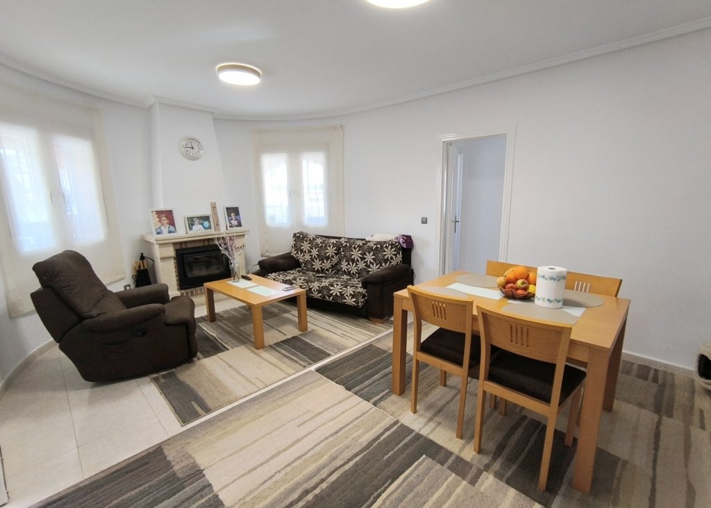 Venta - Chalet - Benijófar