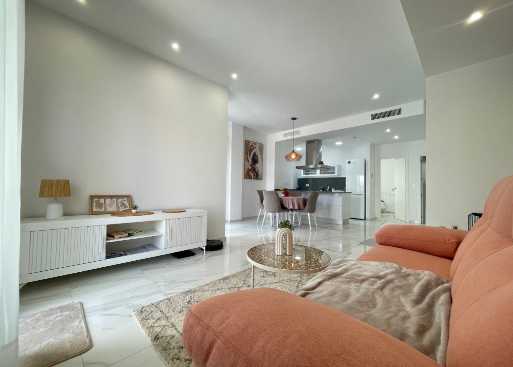 Venta - Chalet - Benijofar