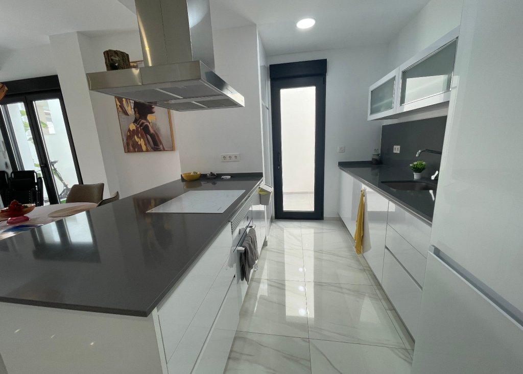 Venta - Chalet - Benijofar