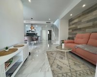 Venta - Chalet - Benijofar