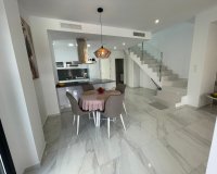 Venta - Chalet - Benijofar