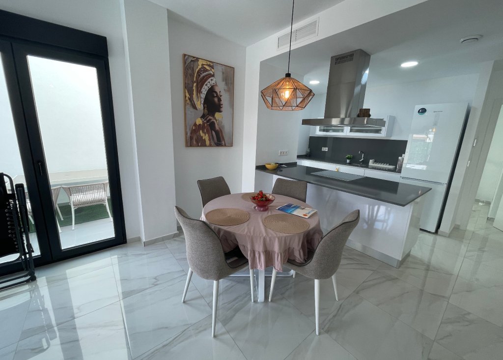 Venta - Chalet - Benijofar