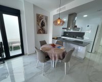 Venta - Chalet - Benijofar