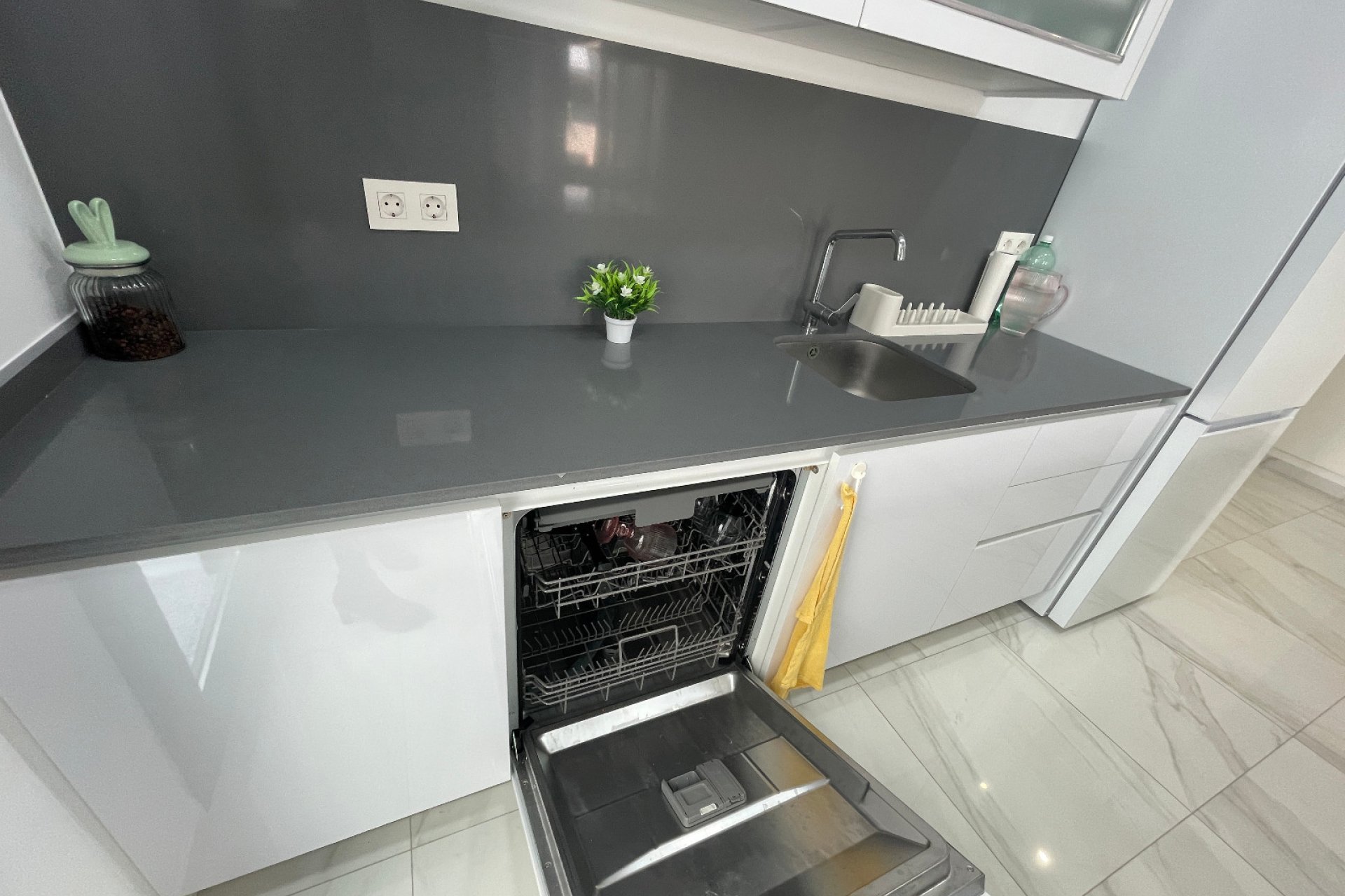 Venta - Chalet - Benijofar