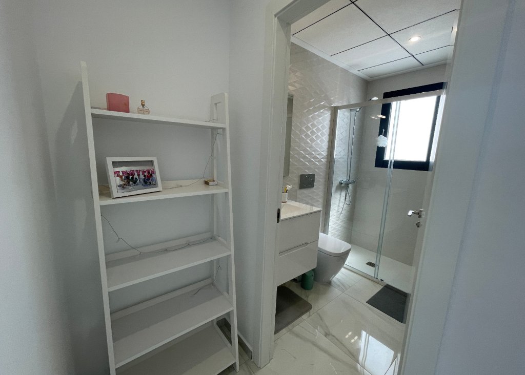 Venta - Chalet - Benijofar