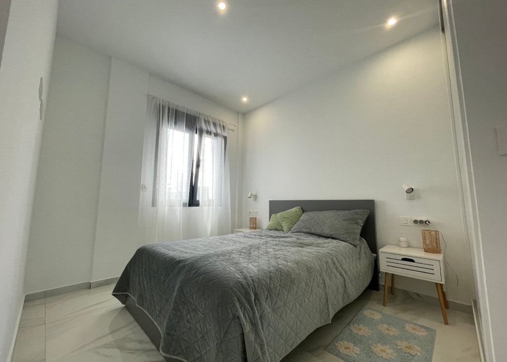 Venta - Chalet - Benijofar