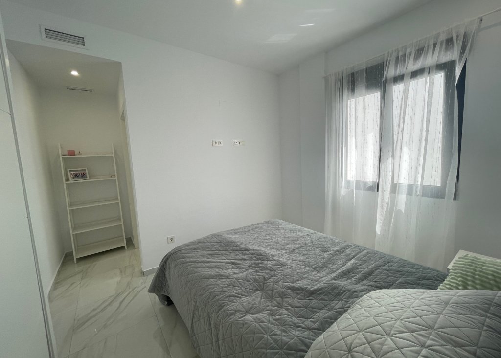 Venta - Chalet - Benijofar