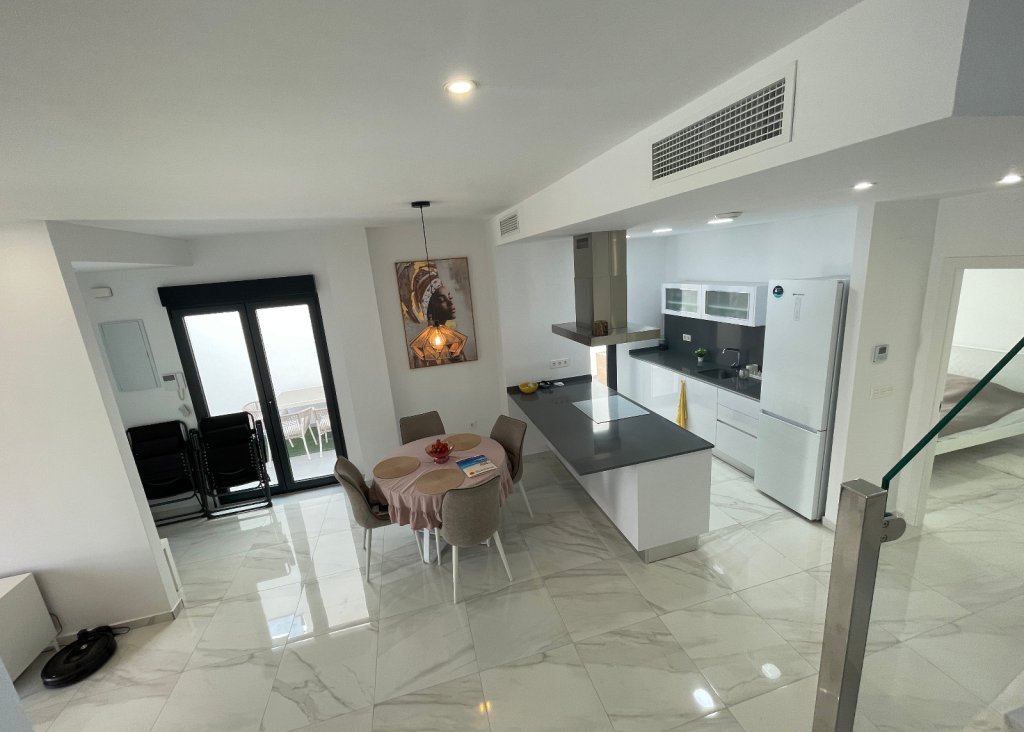 Venta - Chalet - Benijofar